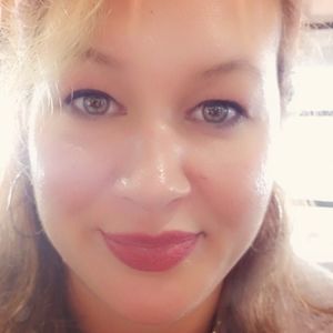 Meet your Posher, Kay